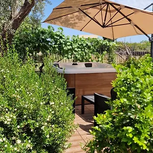 https://casa-della-zagara-acireale.sicilyhotelsitaly.net