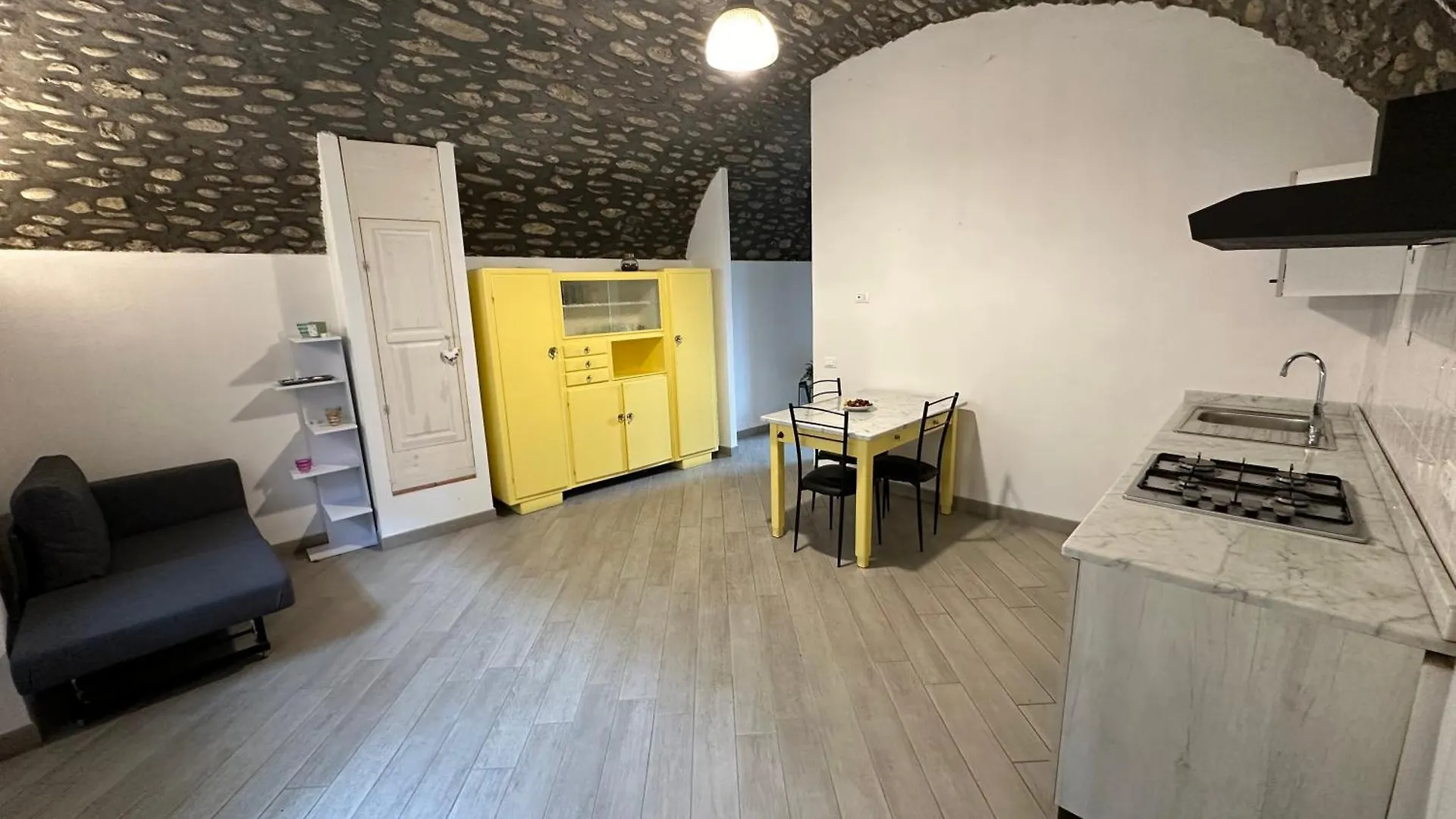 La Casa Nel Borgo Apartment Terrarossa  0*, Terrarossa (Tuscany) Italy